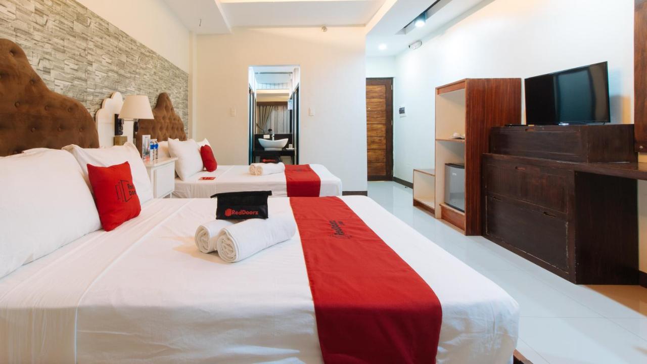 Reddoorz Plus @ Melsol Metro Vigan Exterior foto