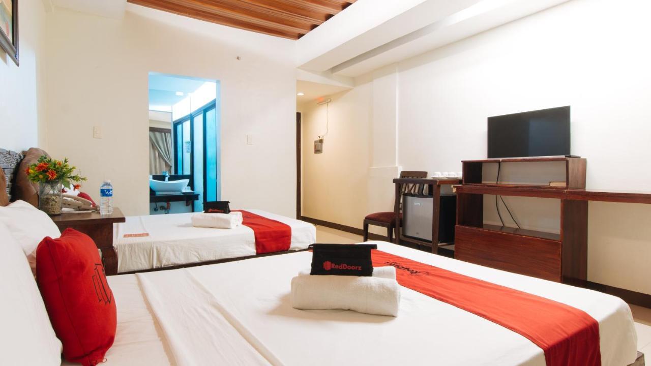 Reddoorz Plus @ Melsol Metro Vigan Exterior foto