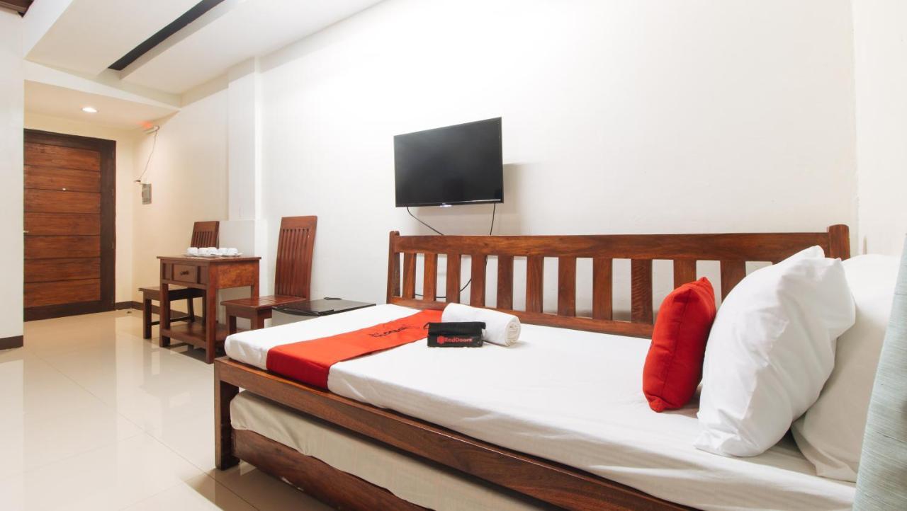 Reddoorz Plus @ Melsol Metro Vigan Exterior foto