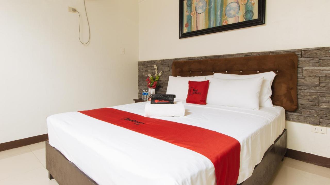 Reddoorz Plus @ Melsol Metro Vigan Exterior foto