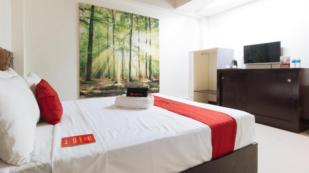 Reddoorz Plus @ Melsol Metro Vigan Exterior foto